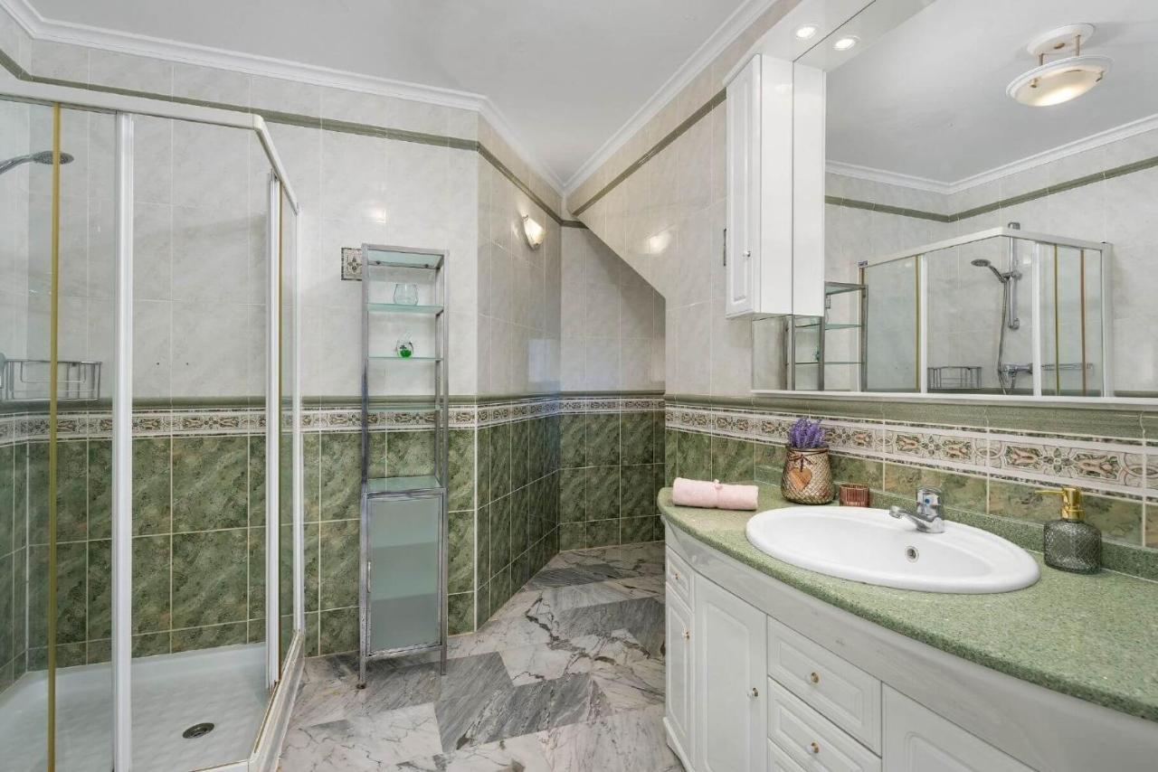 Villa Sabita - Plusholidays Калпе Екстериор снимка